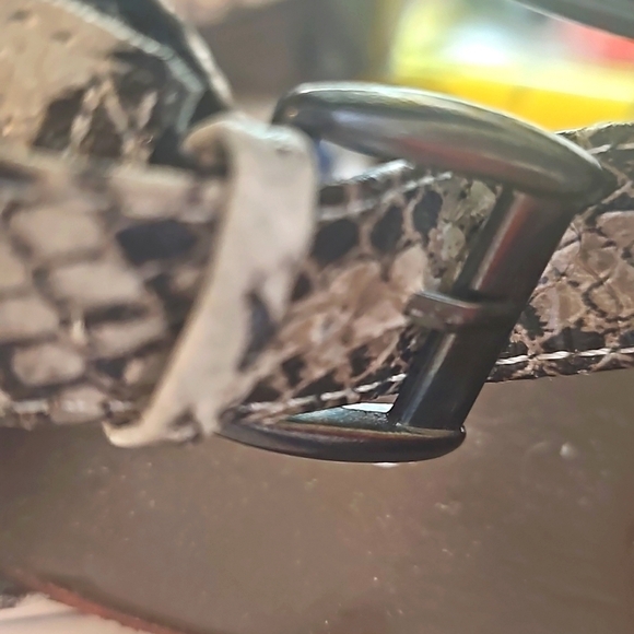 Vintage Bamboo Faux Alligator Skin, Crisscross,Zip up Sandals with 2 buckles.. 6 - Picture 11 of 11